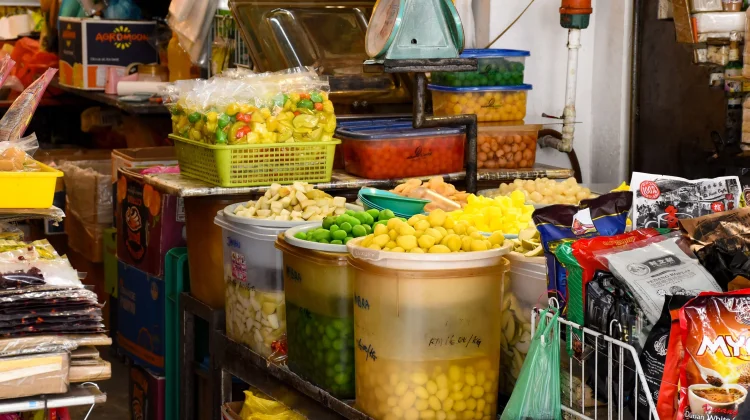 Manisan Buah, Cemilan Tradisional yang Tetap Digemari