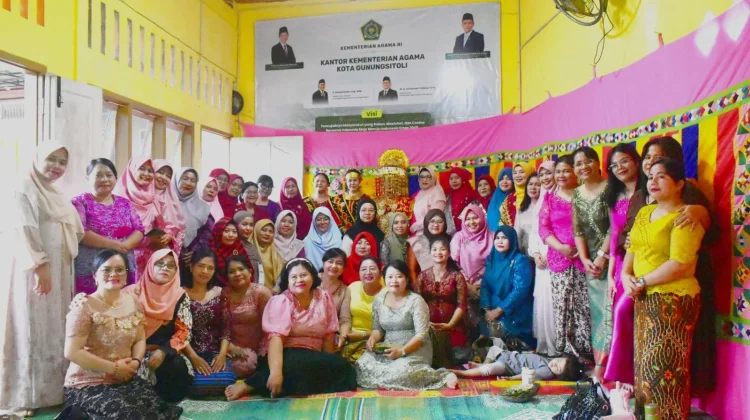 Lestarikan Tradisi, DWP Kemenag Gunungsitoli Gelar Edukasi Budaya Nias