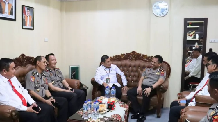 Kapolres Nias Silaturahmi ke PN Gunungsitoli, Perkuat Sinergi Penegakan Hukum