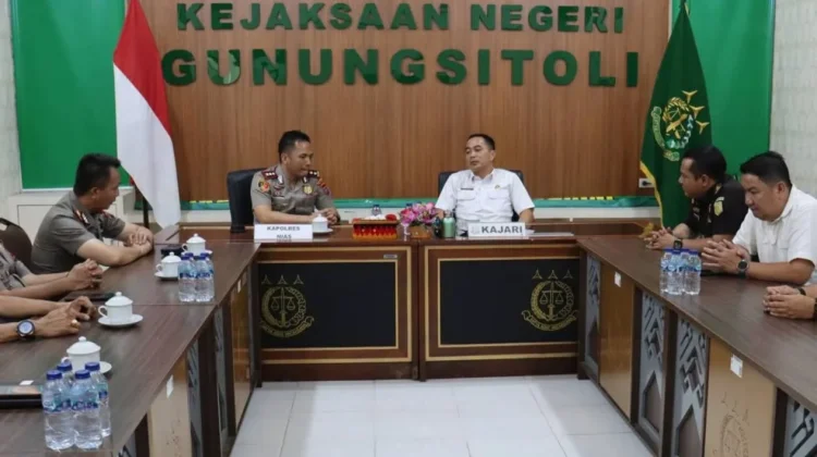 Kapolres Nias Silaturahmi ke Kejari Gunungsitoli