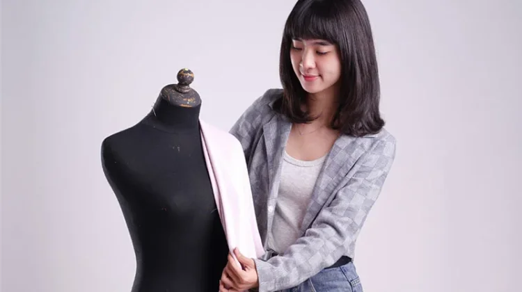 Busana Etnik yang Selalu Trend dari Tahun ke Tahun