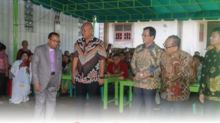 Bupati Nias Utara Hadiri Pesta Pembangunan Menara Lonceng GNKP-Indonesia