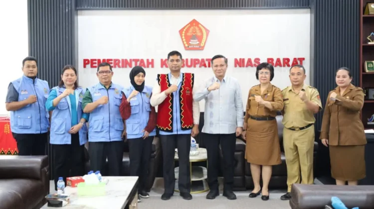 Bupati Eliyunus Dorong Desa Jadi Mesin Ekonomi Nias Barat