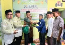Wujudkan Kepedulian, KUA Gusel Salurkan Paket Ramadhan dari Program KOIN Shubuh