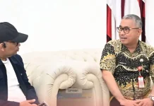 Sekda Nias Antar Wamen Pulang Setelah Menyampaikan Sejumlah Permohonan