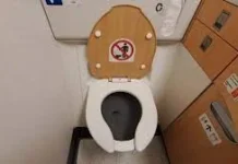 Dilarang 'Nyeker' ke Toilet Pesawat, Ini Alasannya
