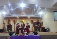 Perempuan BNKP Jemaat Moi Peringati Hari Doa Sedunia