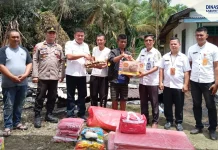 Dinas Sosial Nias Utara Salurkan Bantuan Korban Kebakaran di Desa Lolofaoso