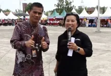 Tempuh Ratusan Kilometer Setiap Hari, Kepsek Nasir Bikin Sekolahnya Berprestasi