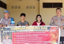 Aipda Toni Zega dan Bripka Dedi Nazara Imbau Warga Cegah Karhutla