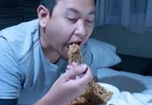 Sering Sulit Tidur Malam, Bisa Jadi 9 Makanan Ini Penyebabnya