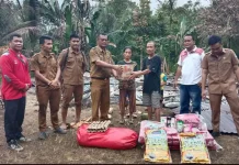 Dinsos Nias Utara Salurkan Bantuan untuk Korban Kebakaran Rumah di Desa Ombolata