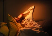 Mengapa Perlu Matikan Lampu saat Tidur?
