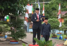 Bupati Amizaro Waruwu Pimpin Upacara Hardiknas 2026 , Tekankan Pendidikan Bermutu