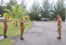 Pimpin Upacara Bendera, Sekda Nias Utara Minta OPD Tindak Lanjuti Temuan BPK