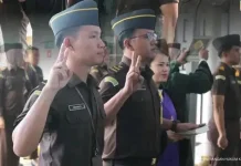 Sebanyak 12 Pegawai Kejari Gunungsitoli Dilantik Jadi PNS dan Jabatan Fungsional