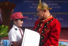 Surat Cinta Siswi Kelas 3 SDN 077279 Siofabanua untuk Presiden RI