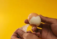 Tips Merebus Telur agar Mudah Lepas dari Cangkangnya