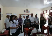 Salah Satu Agenda Mendikdasmen RI Tinjau Program MBG di Nias Utara