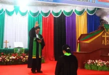 Wabup Nias Barat Hadiri Pelantikan Pendeta BNKP di Lolozirugi