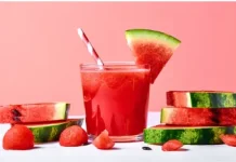 Meracik Jus Semangka yang Sehat untuk Sakit Maag