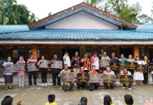 Kunjungan Mendikdasmen RI Disambut Wali Kota di SMPN 2 Dharma Caraka