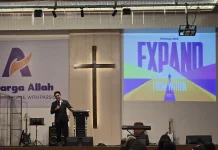 Tuhan Tidak Ingin UmatNya Berhenti Pada "Cukup", Dia Ingin Terus Bertumbuh.
