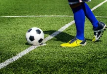 Tendangan Awal atau Kick Off dalam Sepakbola