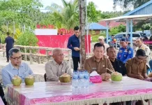 Wabup Nias Utara Dampingi Wagubsu Tinjau Budidaya Rumput Laut di Pantai Tureloto
