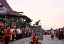 Lompat Batu Nias Sarat Nilai Sejarah dan Filosofi