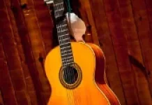 Perjalanan Awal Hadirnya Gitar Spanyol di Indonesia