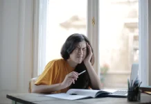 Mengenali Tanda-Tanda Stres sejak Dini