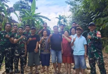 Satgas Karbak TNI AD Rampungkan Pengerasan Jalan Sogito Sepanjang 1 Kilometer