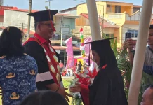 Puluhan Lansia Diwisuda di Perayaan Hari Kemerdekaan Republik Indonesia