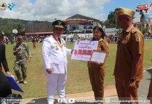 Sebanyak 10 Desa Terbaik di Gunungsitoli Terima Hadiah Tambahan ADD