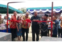 Bupati Amizaro Resmikan Pabrik Pengolahan Kelapa di Lahewa