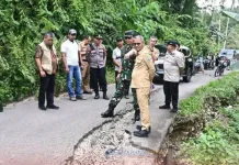 Perkuat Sinergitas, Bupati Nias Terima Tim Monev Satgas PRR