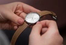 Cara Memilih Jam Tangan untuk Hadiah