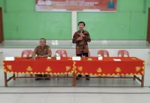 Pelaku UMKM di Bekali Pembuatan Kursi Bene’ό