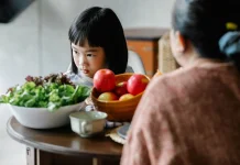 Tips Mengatasi Anak yang Suka Pilih-Pilih Makanan