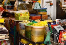 Manisan Buah, Cemilan Tradisional yang Tetap Digemari
