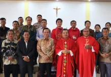 Bupati Nias Barat Hadiri Pemberkatan Gereja Stasi ST. Benediktus Sisobawino