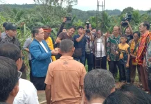 Peletakan Batu Pertama Tugu Tuada HO Berarsitektur Gowe