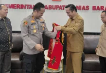 Silaturahmi Kapolres Nias, Bupati Nias Barat Bahas Keamanan