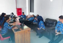 Kadis Kominfo Kabupaten Nias Monitoring Nias Call Center (NCC) 112