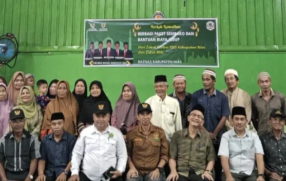 BAZNAS Nias Salurkan Zakat Bagi Masyarakat Kurang Mampu