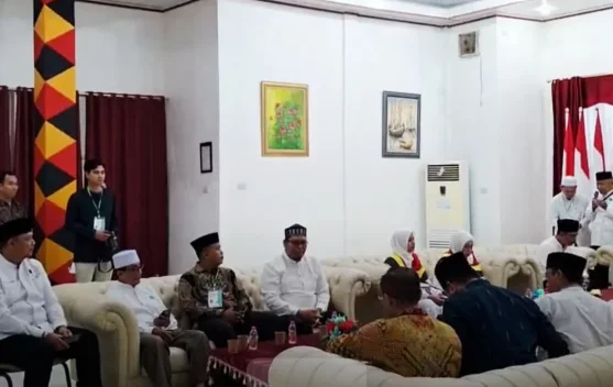 Jemaah Haji Gunungsitoli Resmi Dilepas menuju Medan