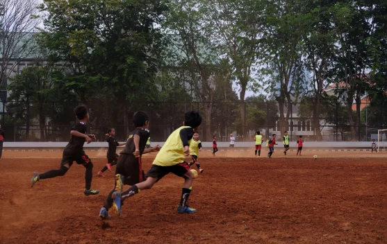 Sepak Bola Jadi Sarana Menjauhkan Remaja dari Kenakalan