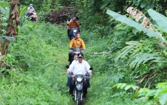 Kunjungi Enam Desa, Bupati Eliyunus: Fokus Pembangunan Jembatan Moro'o