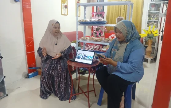 Produksi 900 Bolu Ikan Perhari, Usaha Arni Syam Maju Pesat